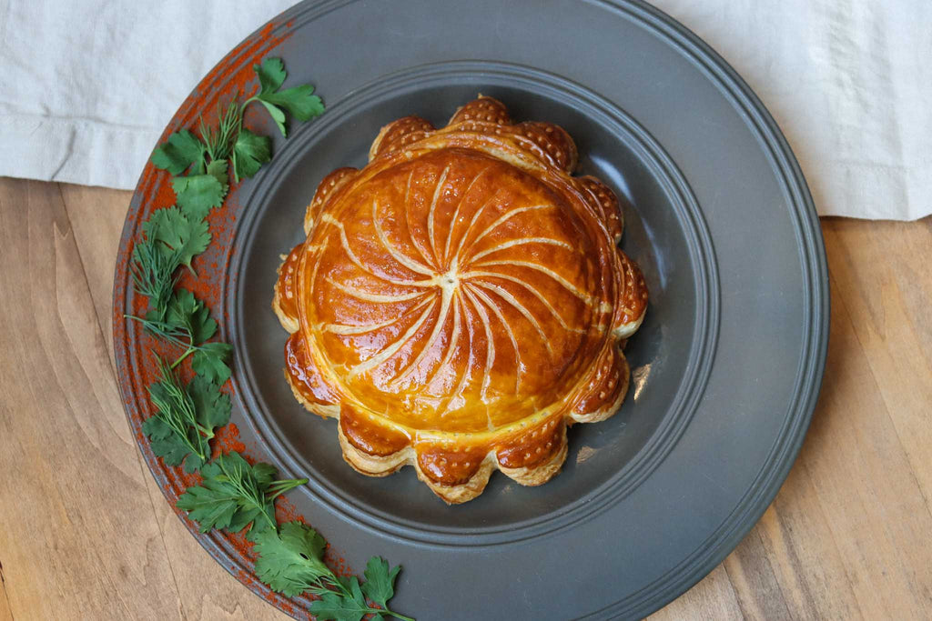 feuilleté salé à partager pour la Saint Valentin, vendu cuit